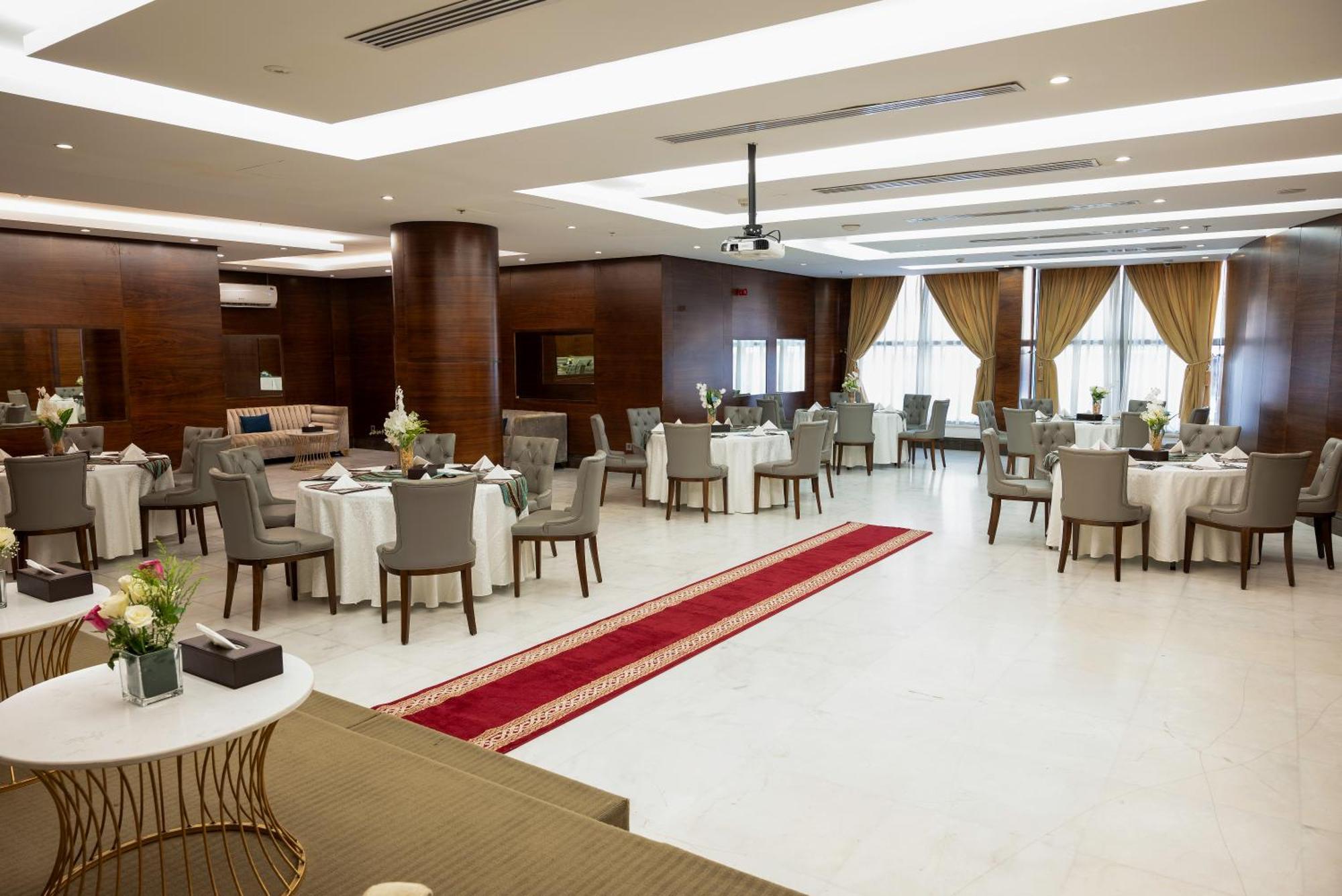 โรงแรมโรฟ เจดดาห์ ภายนอก รูปภาพ